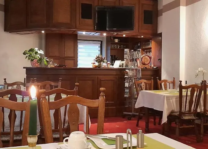 فندق Jaegerhalle 2*